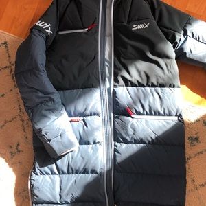2022 swix horizon down parka size women’s large
